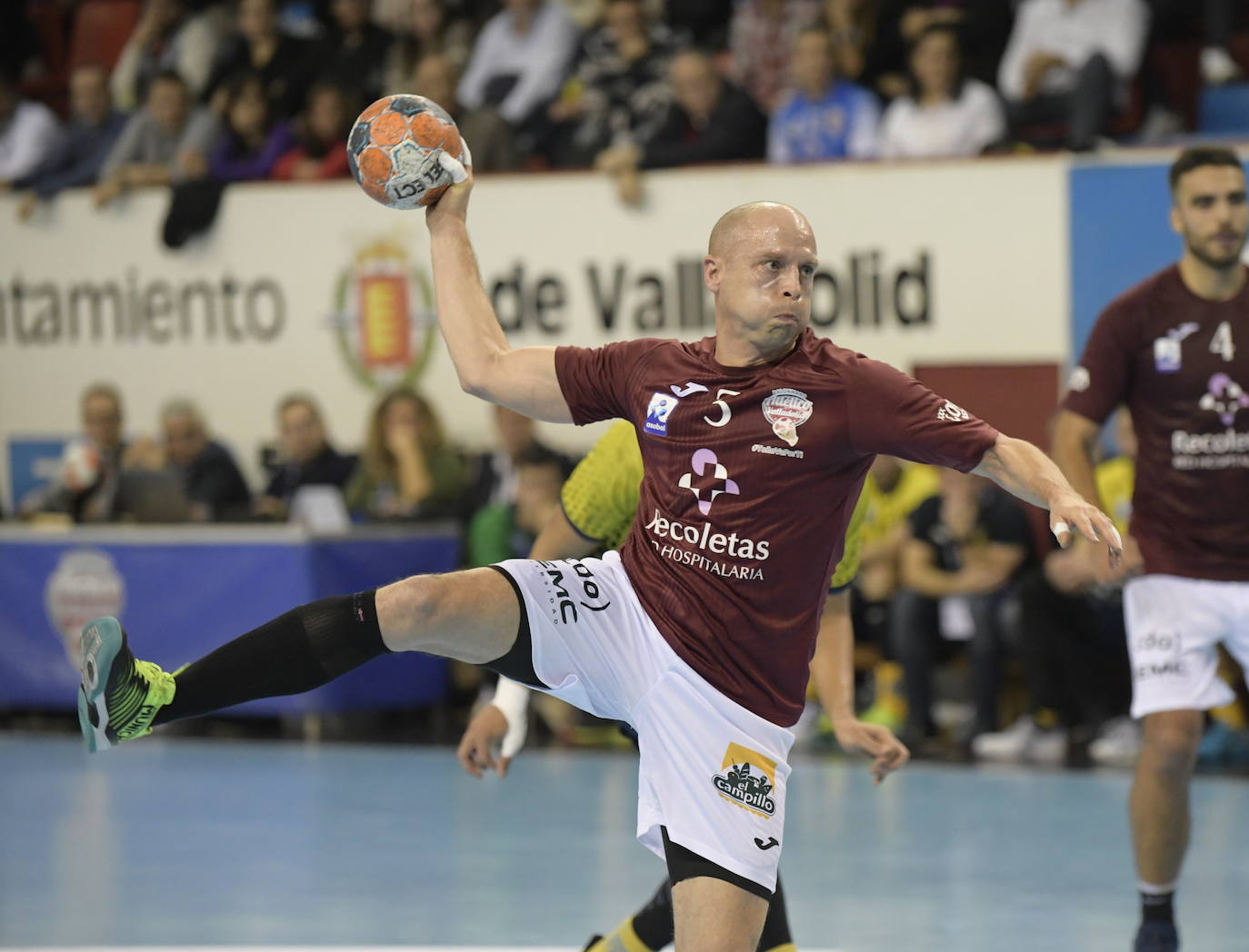 El equipo de Óscar Ollero no pudo sino caer en la clasificación para la final de la Copa Asobal. 