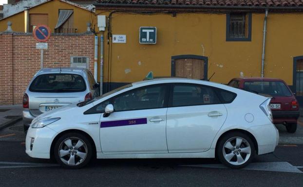 Parada de taxi en Laguna de Duero. 