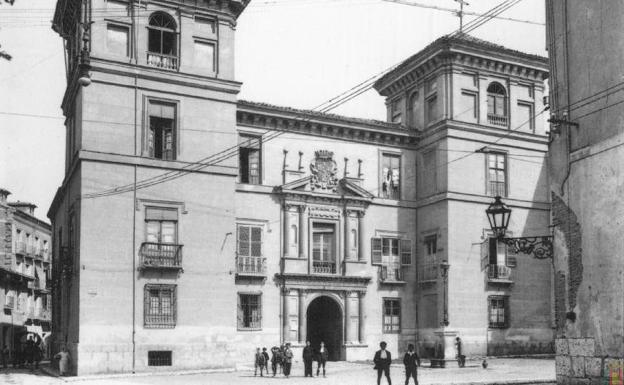 Vista del palacio de Fabio Nelli en los años 40 del siglo pasado.