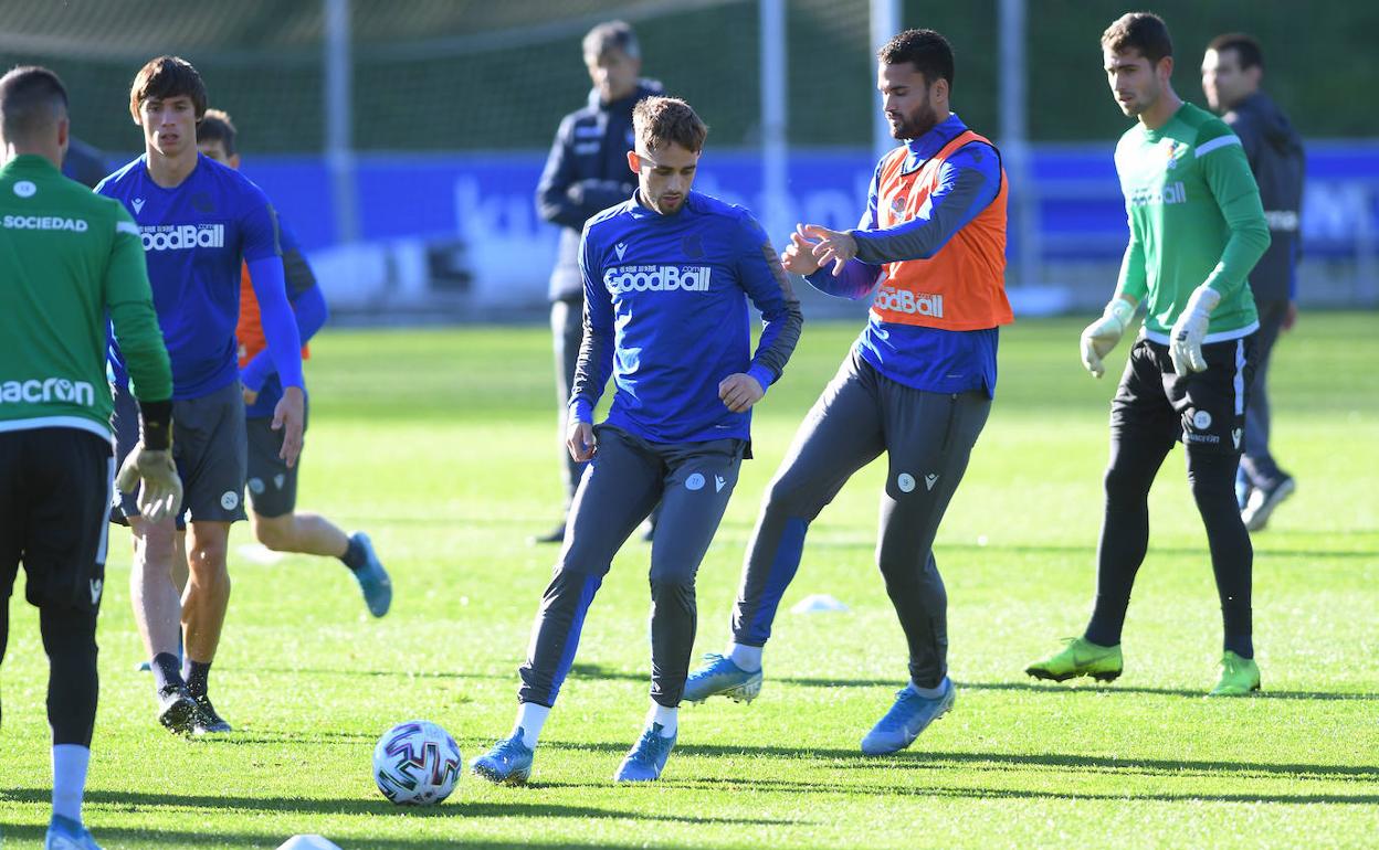 Entrenamiento de la Real Sociedad tras el partido ante el Barcelona.