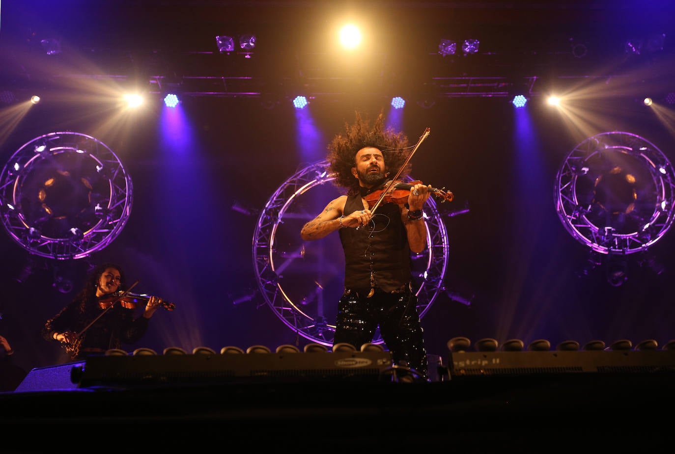 Ara Malikian, en su actuacuón en Palencia. 