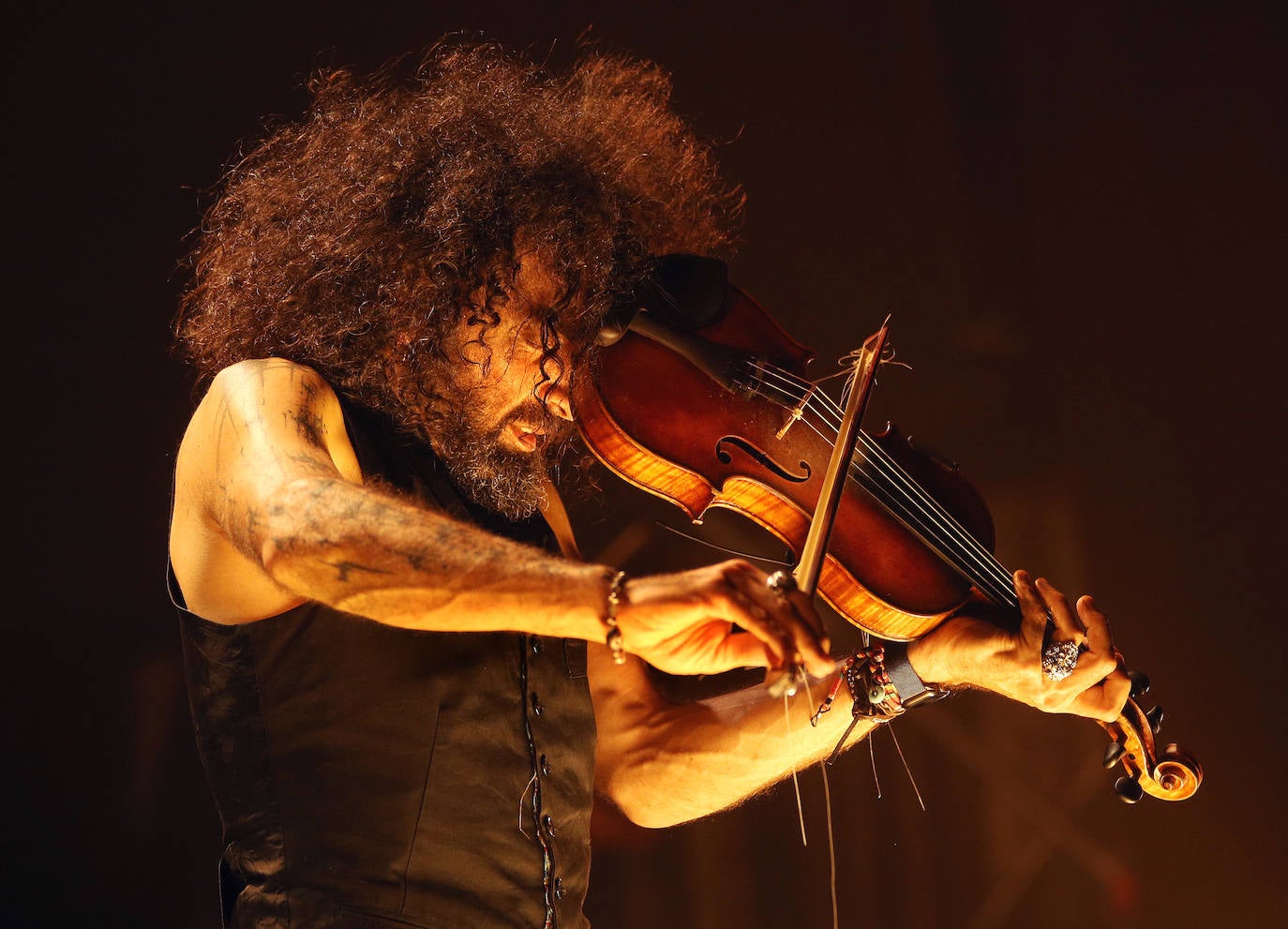 Ara Malikian, en su actuacuón en Palencia. 