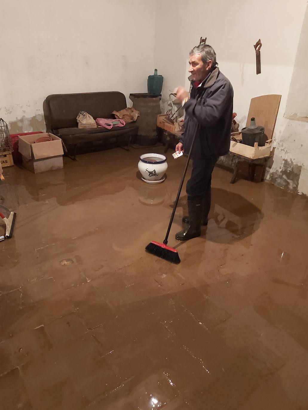 La zona norte de Palencia trata de recuperar la normalidad tras las inundaciones. 