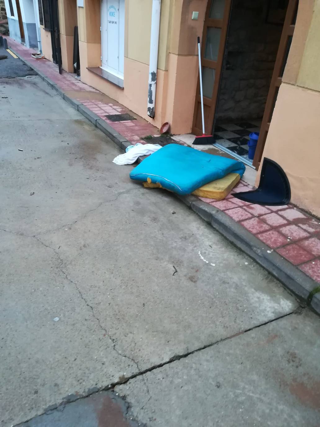 Efectos del temporal en Barruelo de Santullán. 