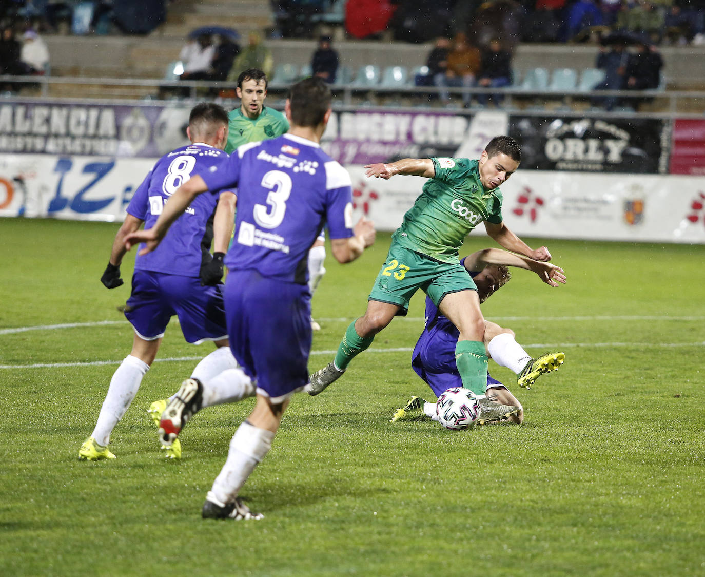 Partido de la copa del Rey en la Balastera. 