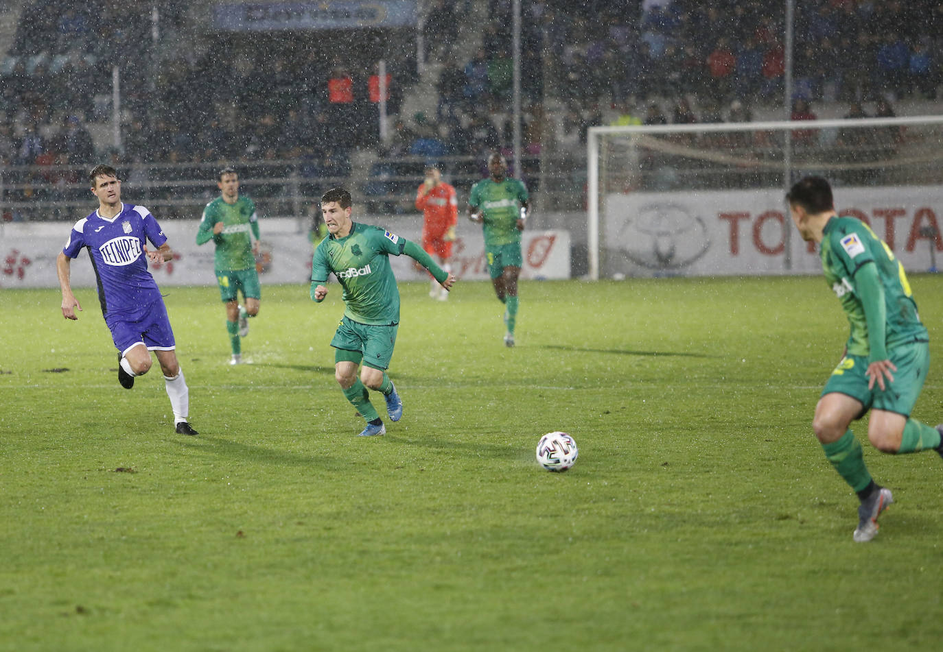 Partido de la copa del Rey en la Balastera. 