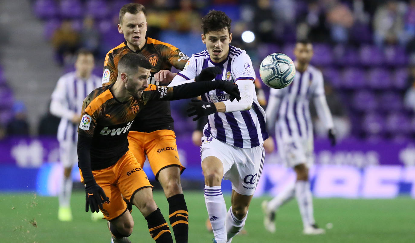 Fotos: Las imágenes del encuentro entre el Real Valladolid y el Valencia