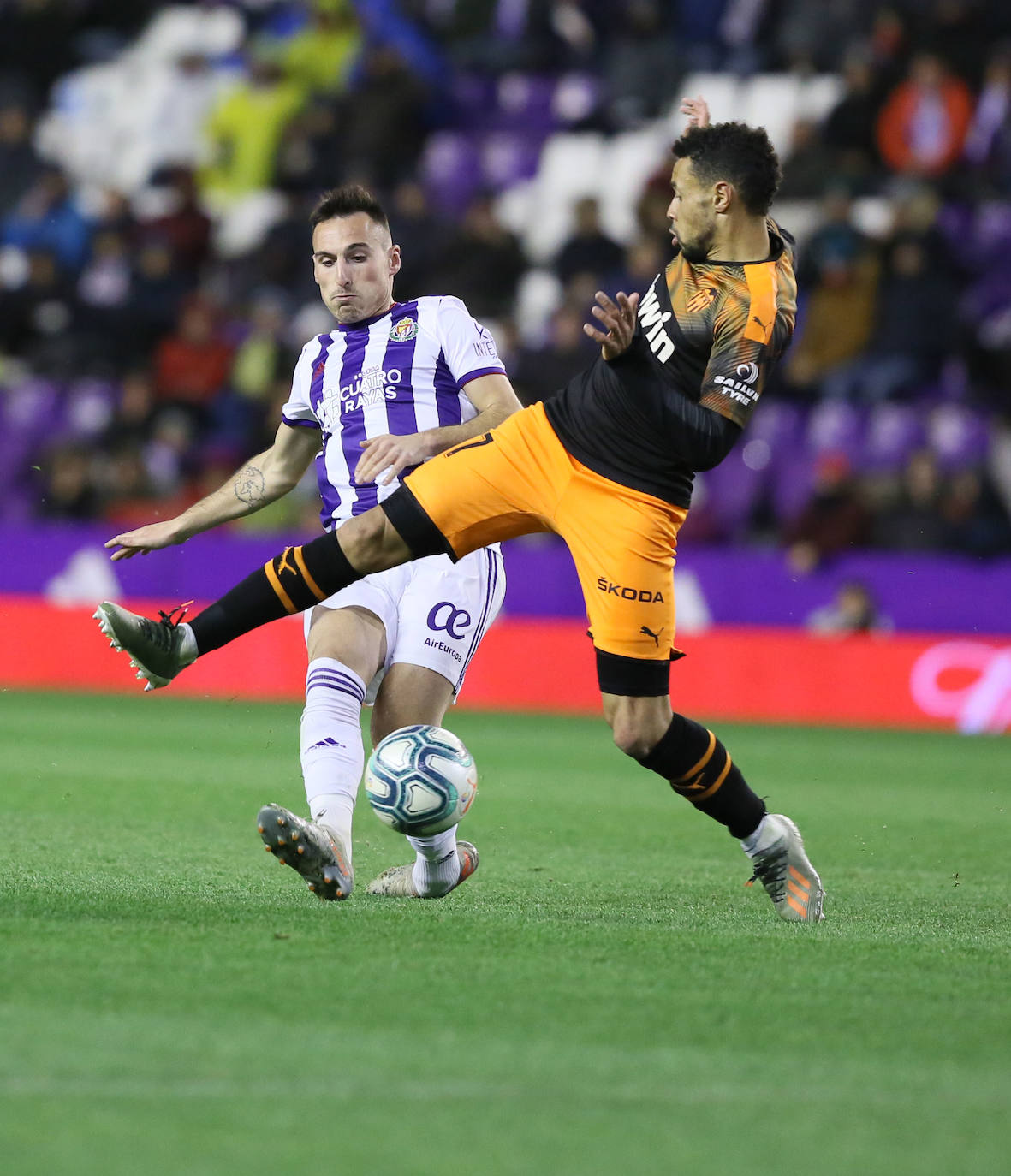 Fotos: Las imágenes del encuentro entre el Real Valladolid y el Valencia