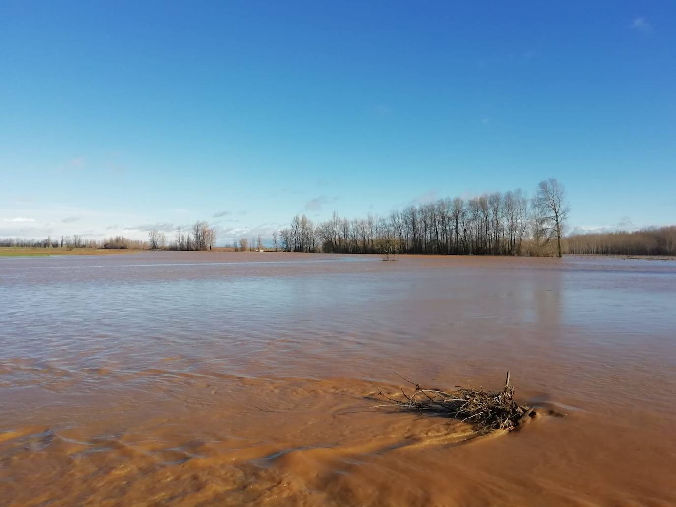 El río Cea a su paso por Melgar de Abajo