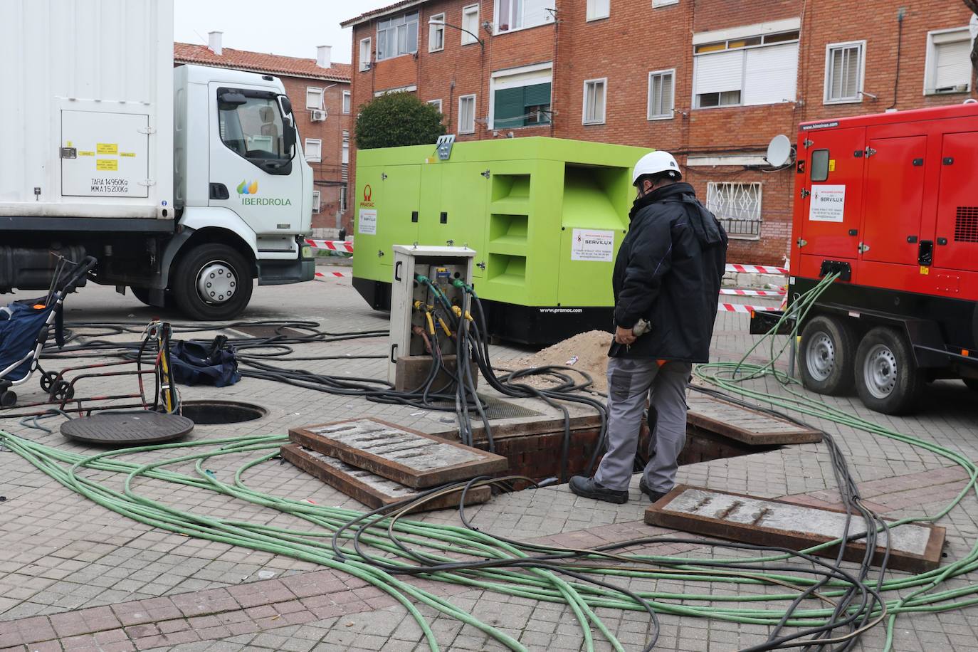 Un incendio en el centro de transformación de la calle Guadalquivir de Valladolid dejó en Nochebuena sin suministro durante nueve horas a cuatrocientas familias . 