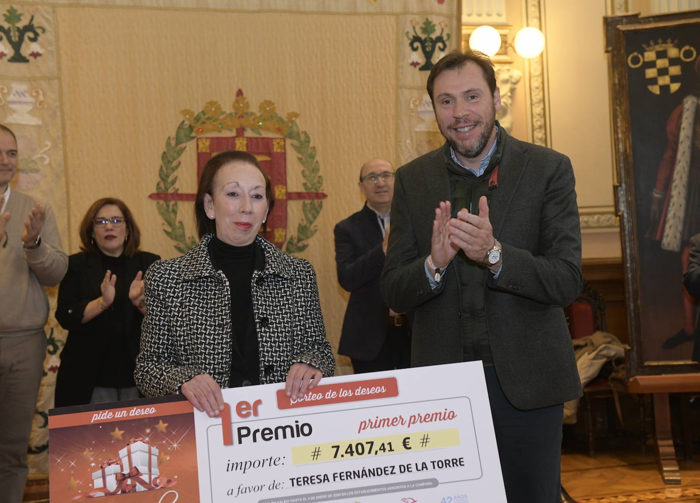 Fotos: algún premio del Árbol de los Deseos del comercio de Valladolid