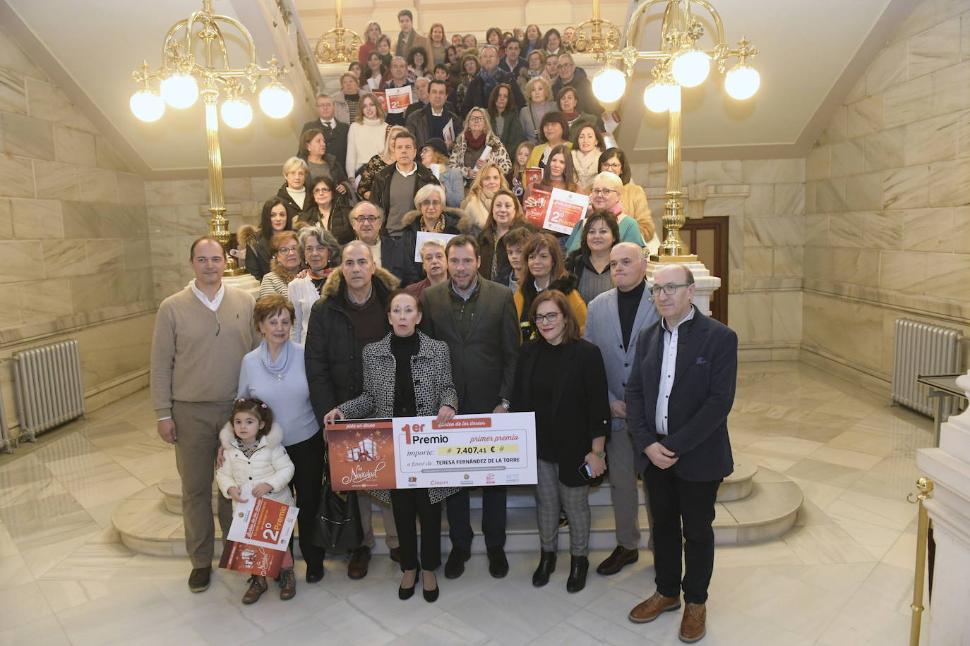 Fotos: algún premio del Árbol de los Deseos del comercio de Valladolid