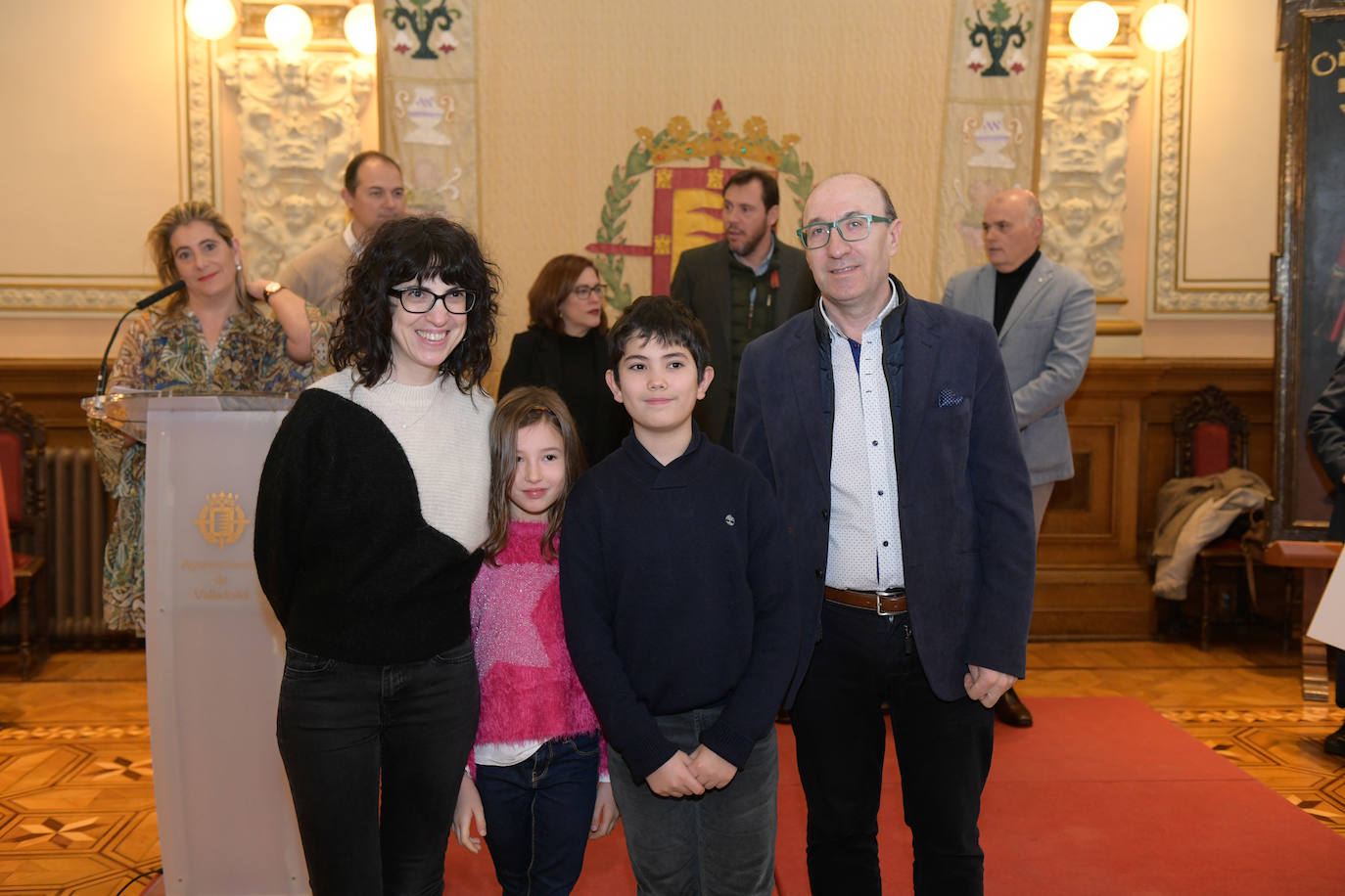 Fotos: algún premio del Árbol de los Deseos del comercio de Valladolid