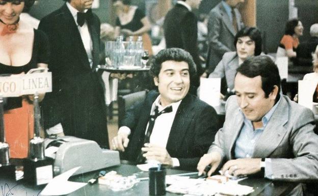 Andrés Pajares y Fernando Esteso, en una escena de 'Los bingueros' (1979).
