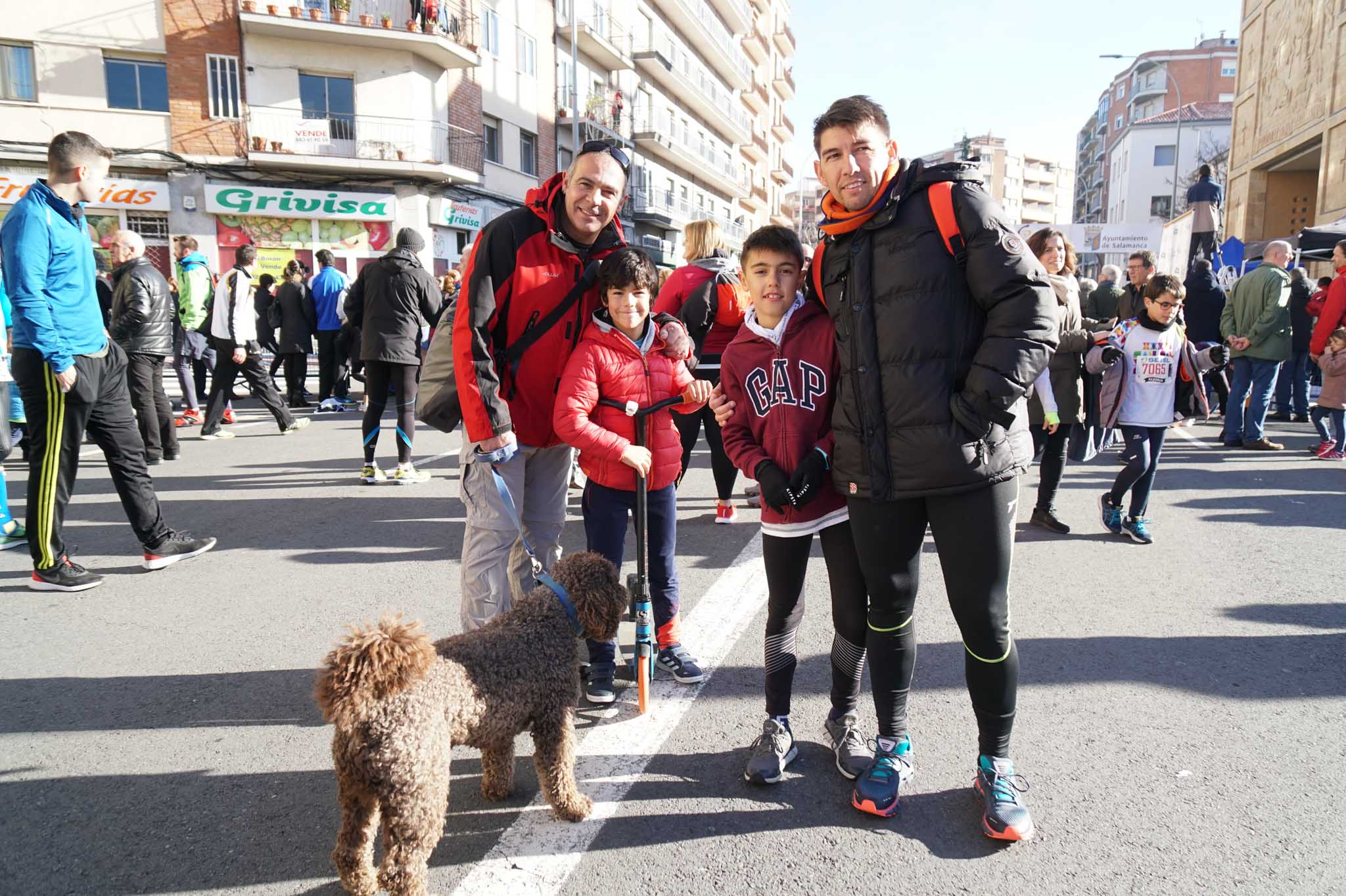 Primera carrera de niños de la San Silvestre salmantina.