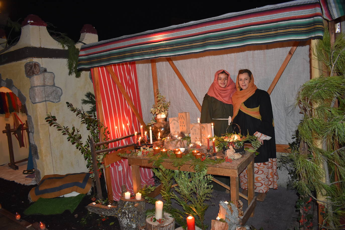 En esta XI edición participaron los 25 quintos de este año. Este montaje destacó principalmente por su realismo y gran variedad de escenas y antiguos oficios, como el pescadero, hortelano, panadero, y el cantero, representado por su alcalde, Félix Velasco.