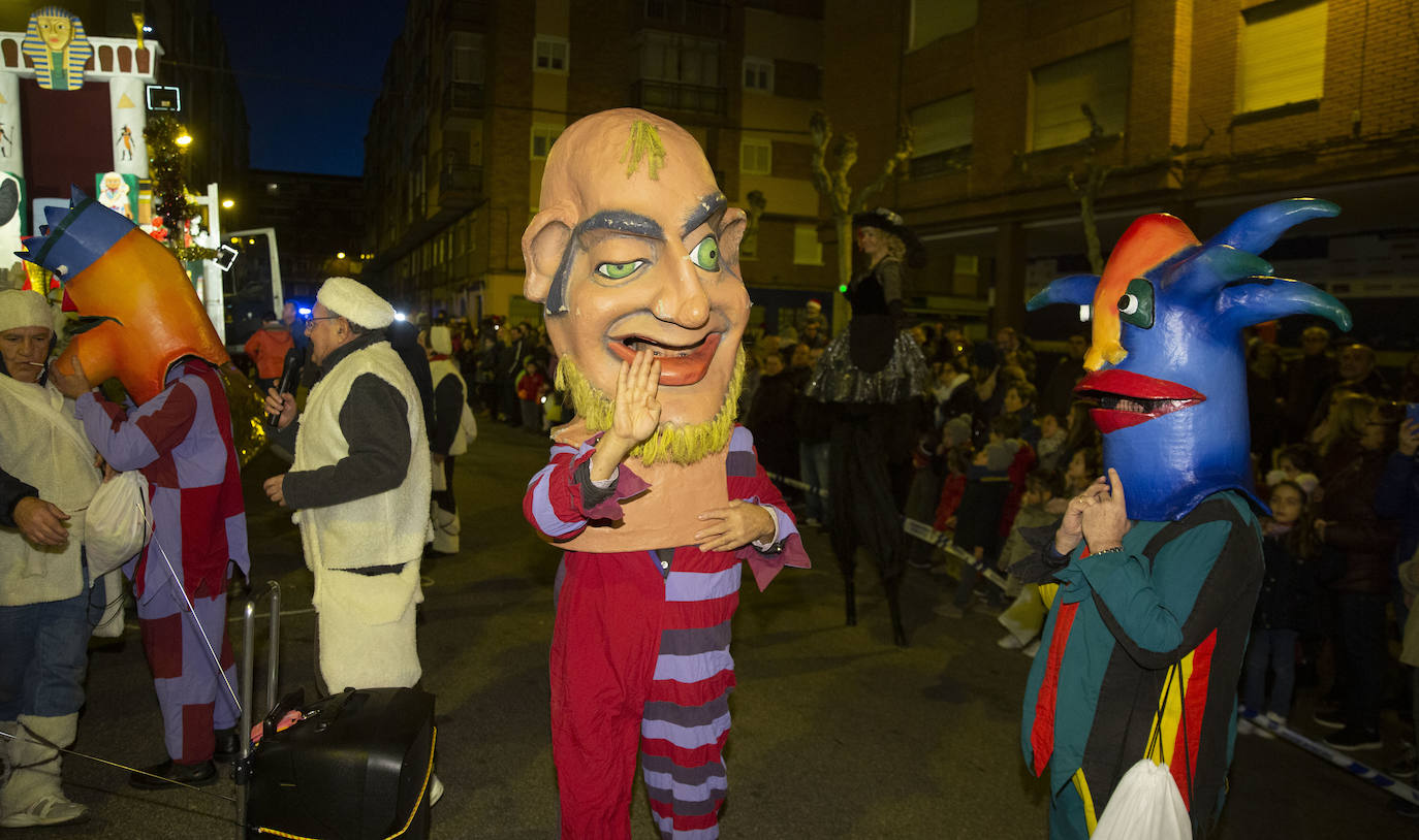 La Coordinadora contra el Narcotráfico de Pajarillos ha celebrado su tradicional cabalgata sin camellos. 