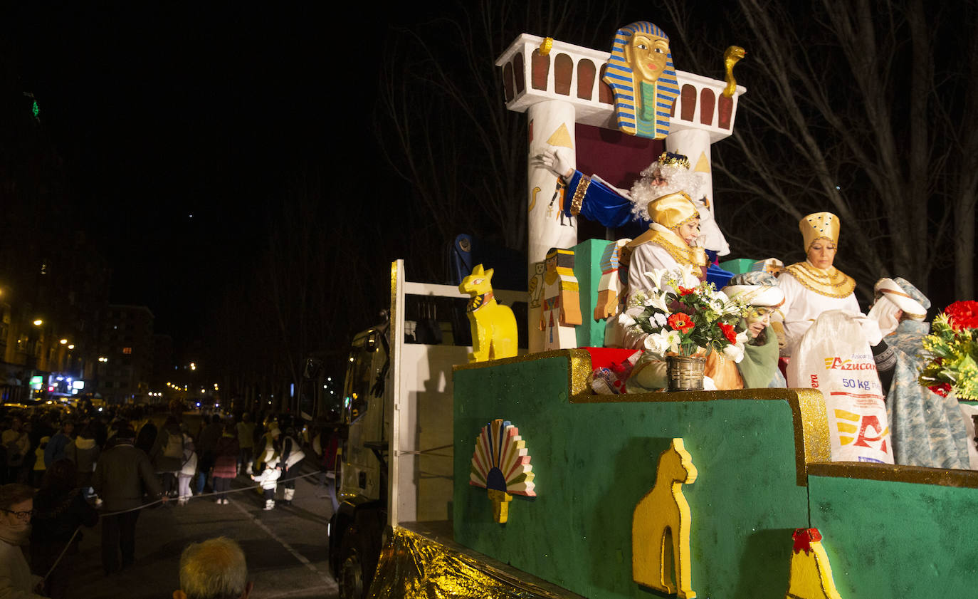 La Coordinadora contra el Narcotráfico de Pajarillos ha celebrado su tradicional cabalgata sin camellos. 