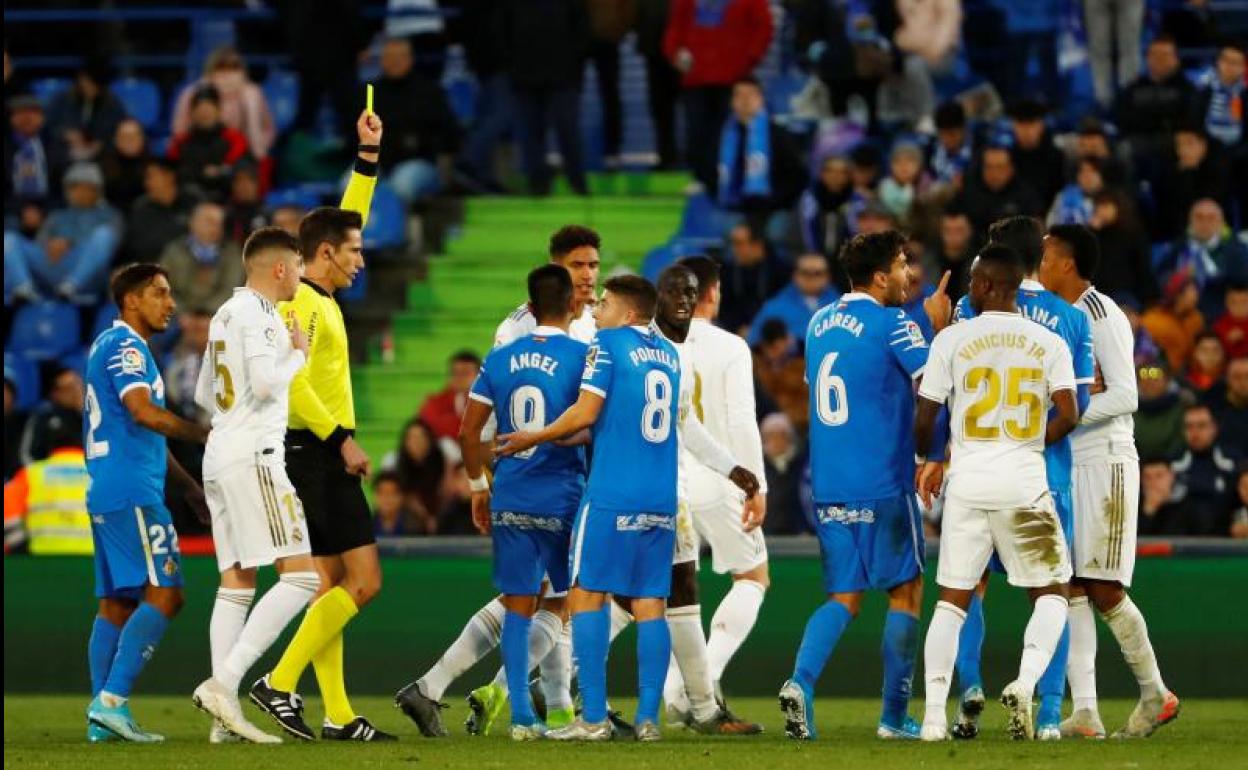 Trifulca enntre jugadores del Getafe y el Real Madrid 