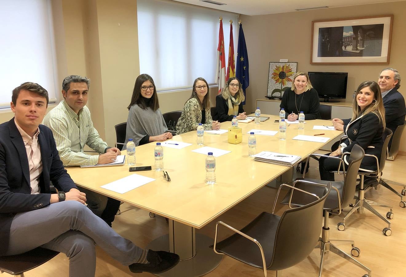 Valladolid. La consejera de Familia, Isabel Blanco, participa en la reunión de la Comisión Permanente del Consejo de la Juventud.