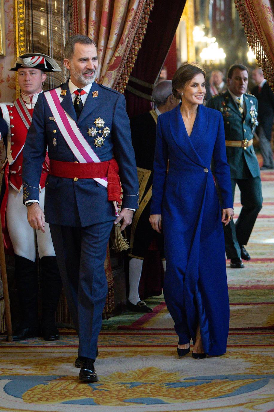 La Reina deslumbró durante la Pascua Militar con un favorecedor recogido bajo repleto de trenzas y con un toque despeinado, que podría convertirse en la mejor apuesta para los looks de invitada