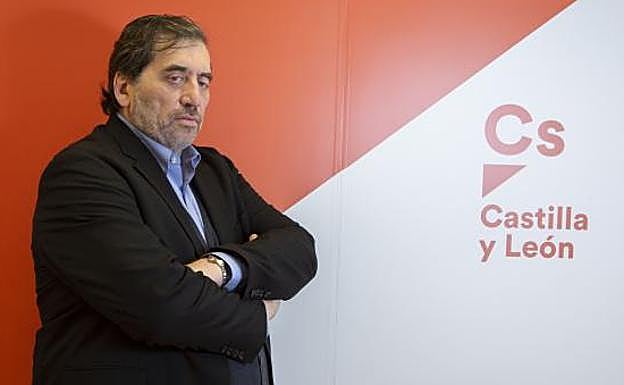 Manuel García Bofill, fotografiado en la sede de Ciudadanos en Valladolid.