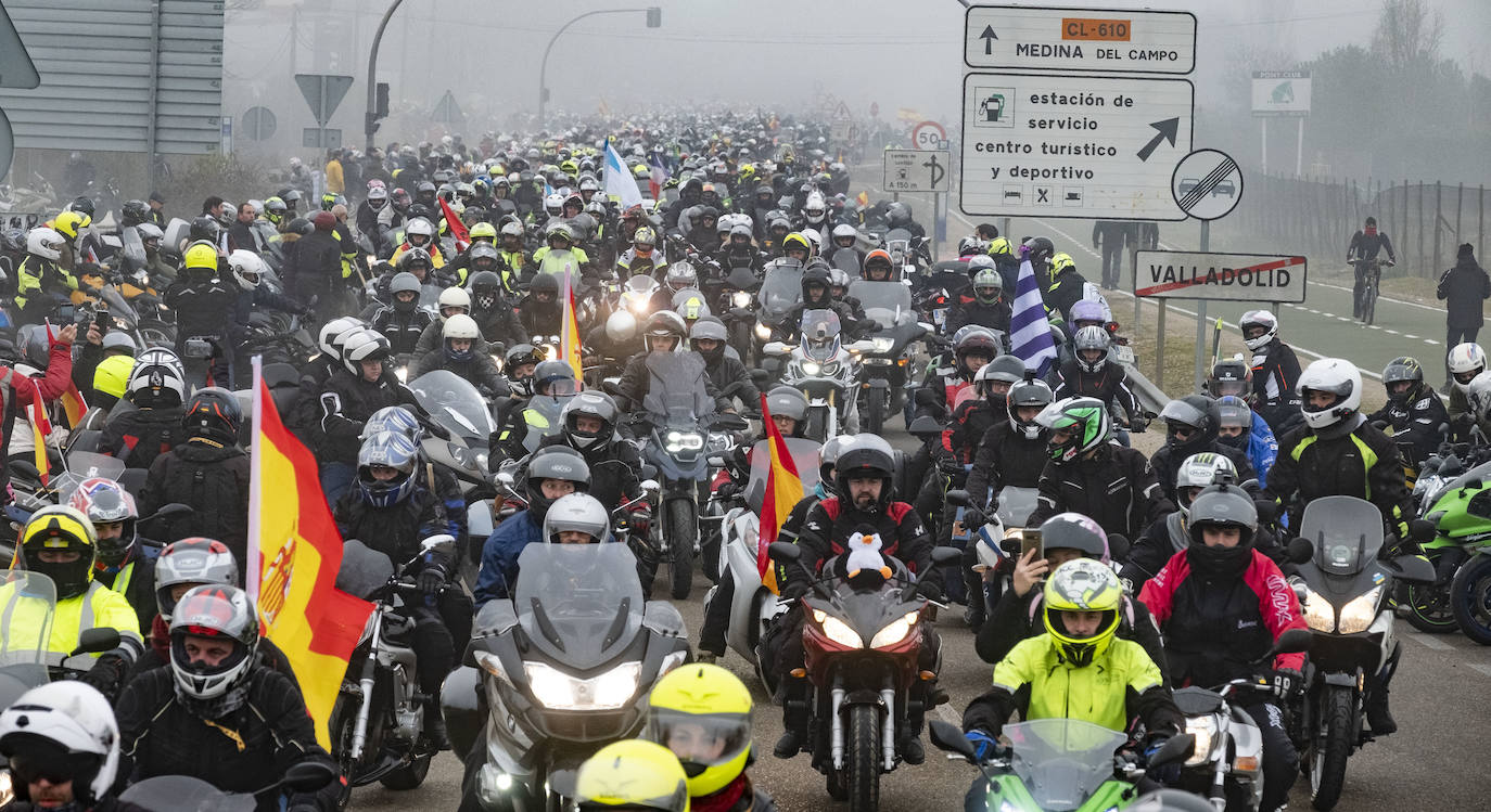 El desfile ha recorrido la ciudad llevando la concentración al corazón de Valladolid. 