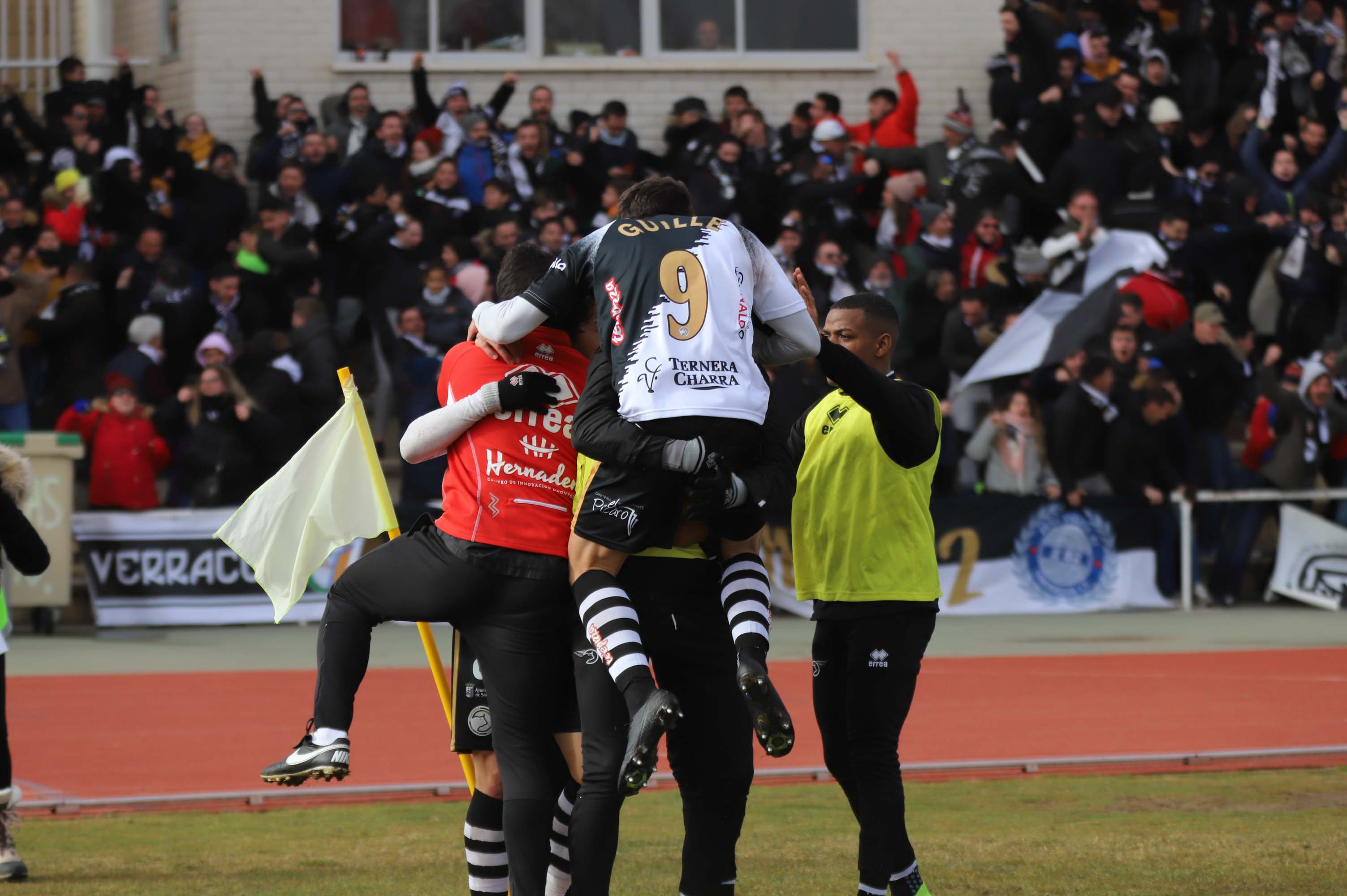 Fotos: Inicio y jugadas del Unionistas - Depor