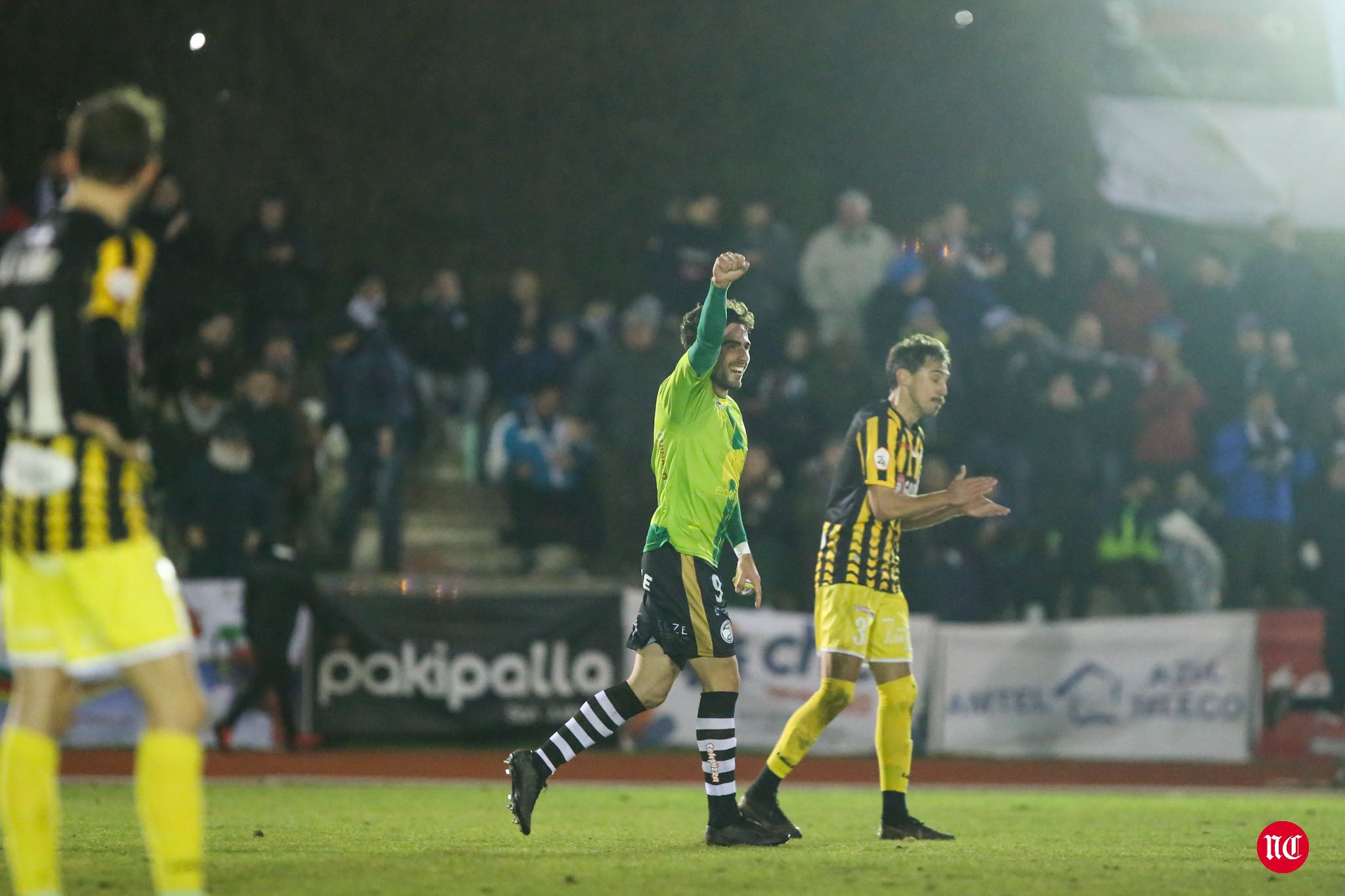 Unionistas ha logrado empezar la segunda vuelta fuera del descenso en el grupo II de Segunda B. Los de Jabi Luaces, que llevan seis jornadas seguidas sin perder, han vencido al Barakaldo en el choque de la 20ª jornada gracias a un tanto de Guille Andrés en el tramo final 