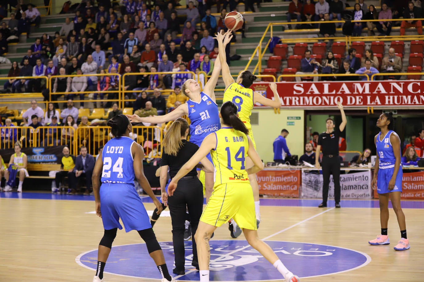Fotos: Las imágenes del encuentro entre el CB Avenida y Cadí La Seu (71-61)