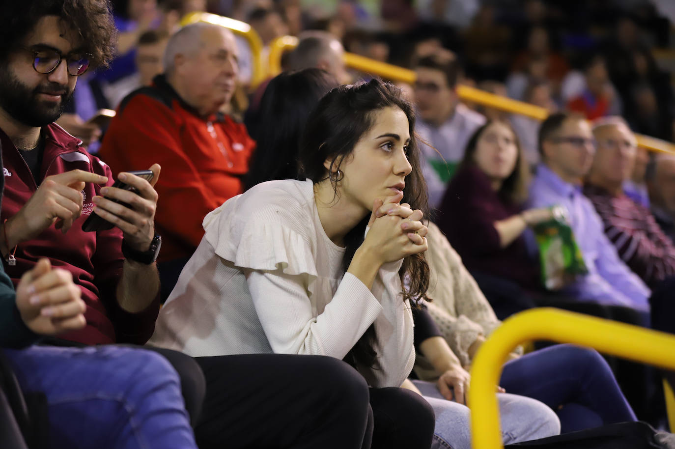 Fotos: Las imágenes del encuentro entre el CB Avenida y Cadí La Seu (71-61)