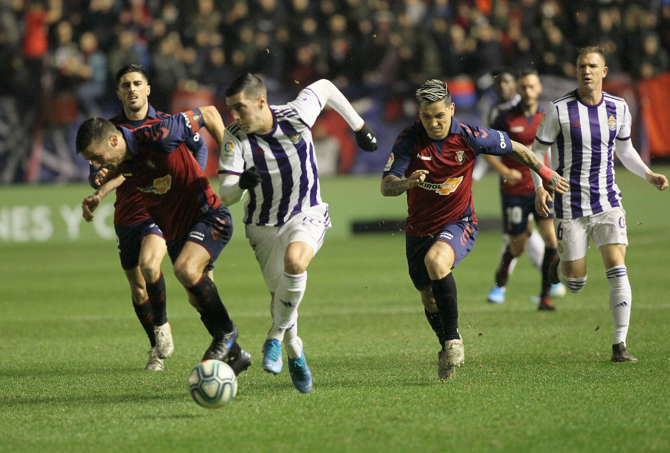 Fotos: Las imágenes del Osasuna - Real Valladolid (0-0)