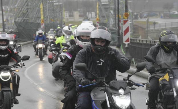 La lluvia no frena a un Motauros que cuelga el cartel de completo en Tordesillas