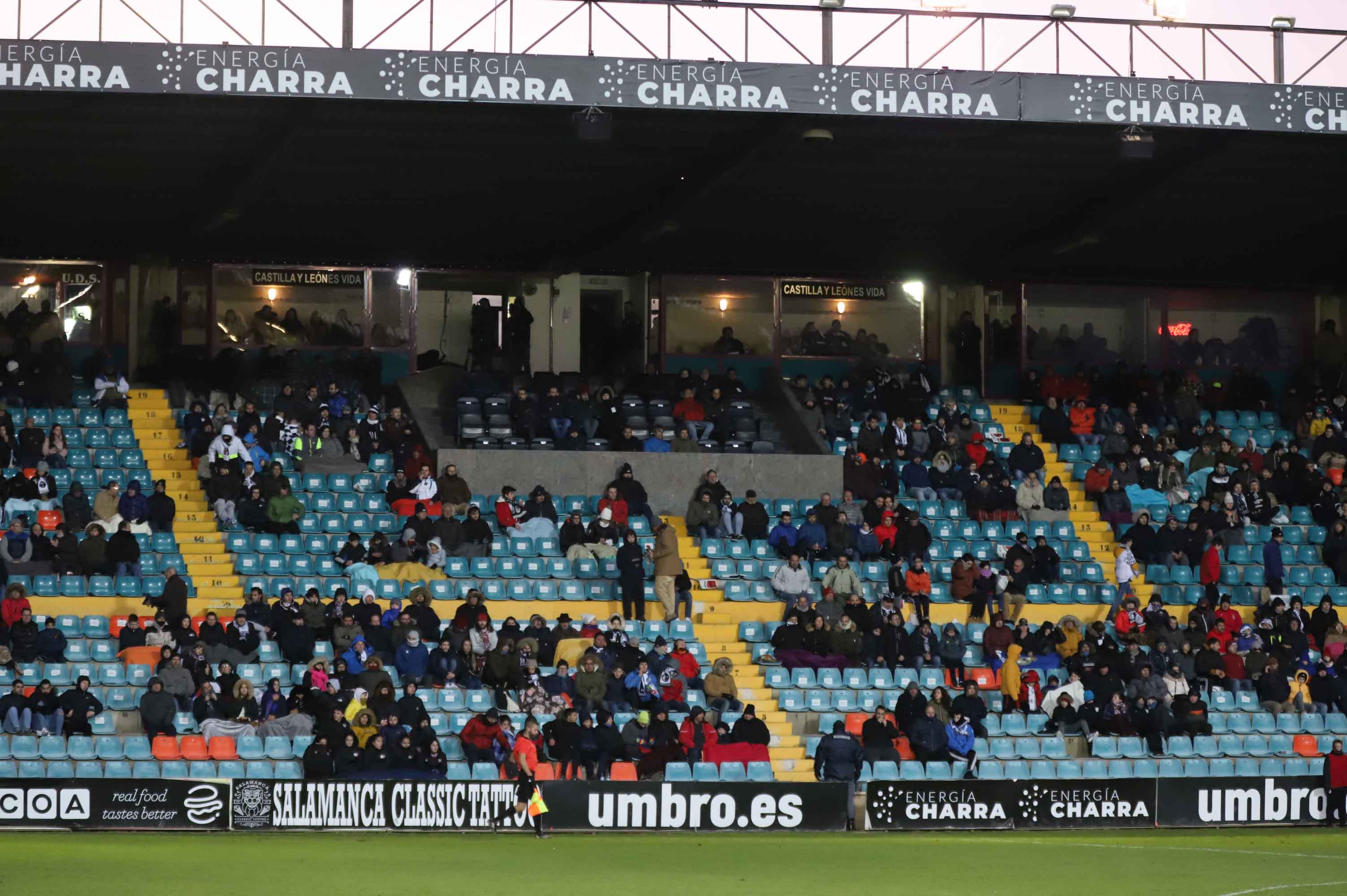 Fotos: El Salamanca CF UDS cae ante el Amorebieta (0-3)