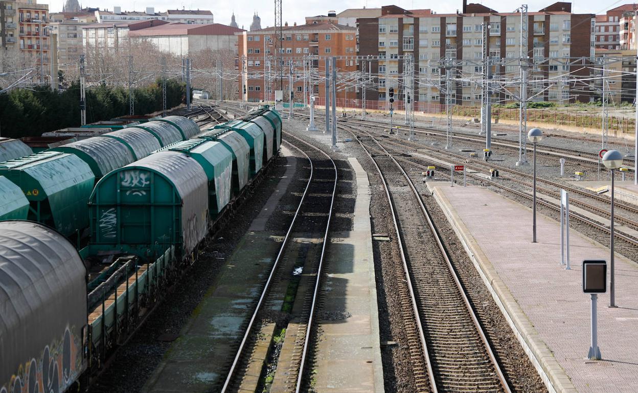 El impulso a la comunicación ferroviaria es una de las reivindicaciones, sobre todo la conexión con Portugal.