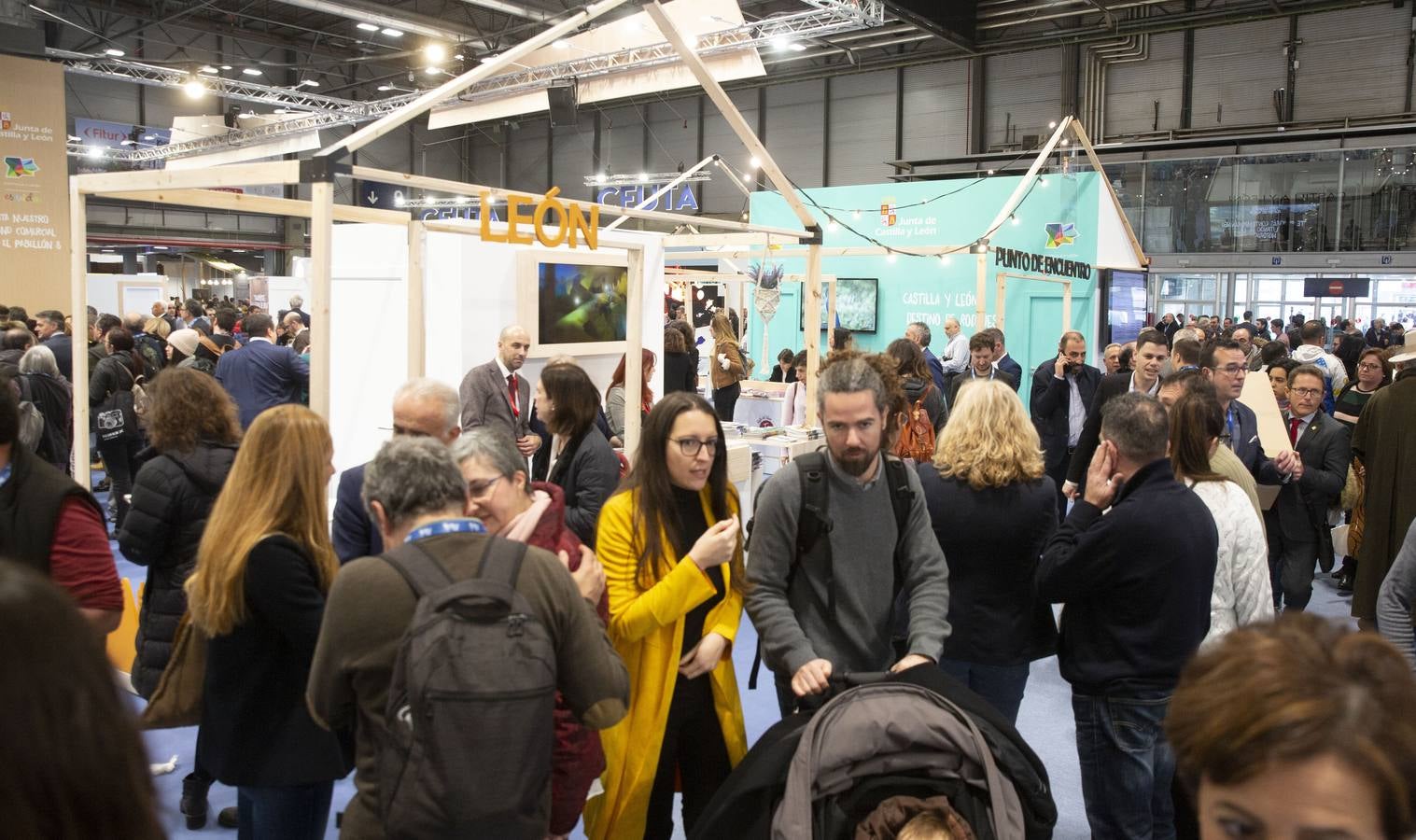 La comunidad apuesta por el deporte, la cultura y la gastronomía en la segunda jornada de la feria