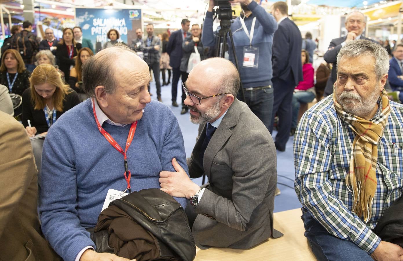 La ciudad celebra el centenario del nacimiento del literato y aprovecha esta efeméride para destacar las palabras de Delibes y su «exquisita descripción» de Valladolid, la provincia y sus gentes