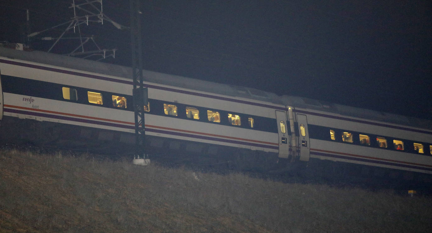 Descarrila un tren en Palencia sin causar heridos. 