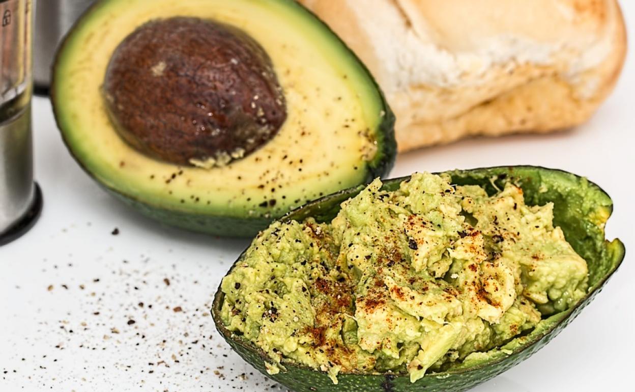 El aguacate aporta mucha energía, grasas vegetales y vitaminas. 
