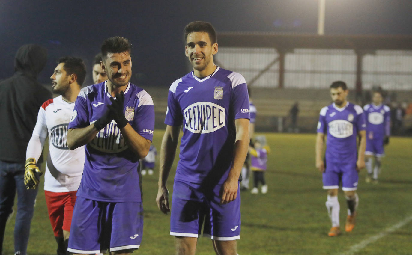 El equipo morado suma la quinta victoria de la temporada. 