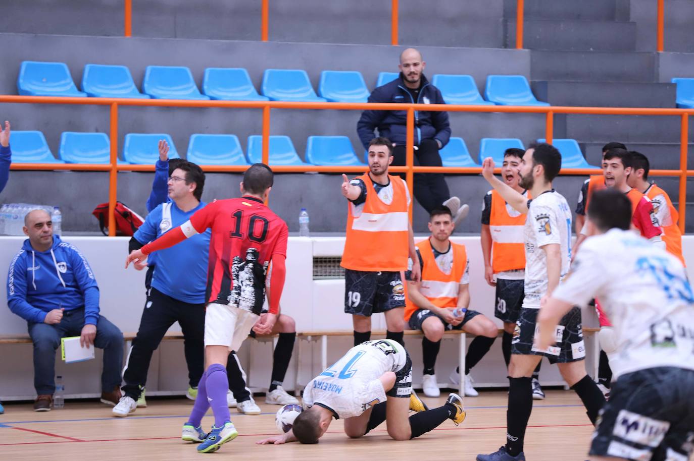 Fotos: El partido de Unionistas contra el Coyanza (9-2)