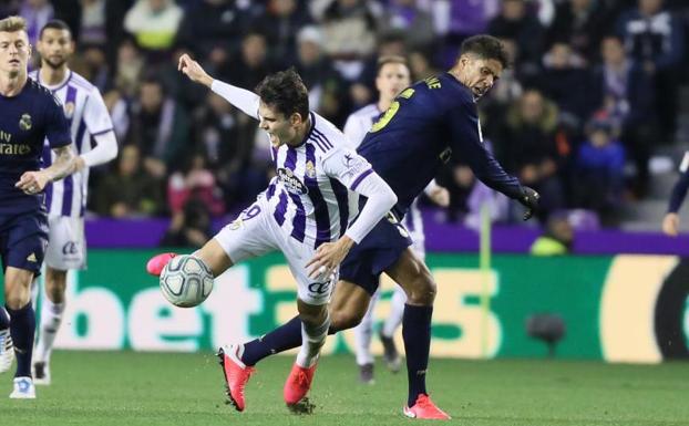 Ünal y Varane