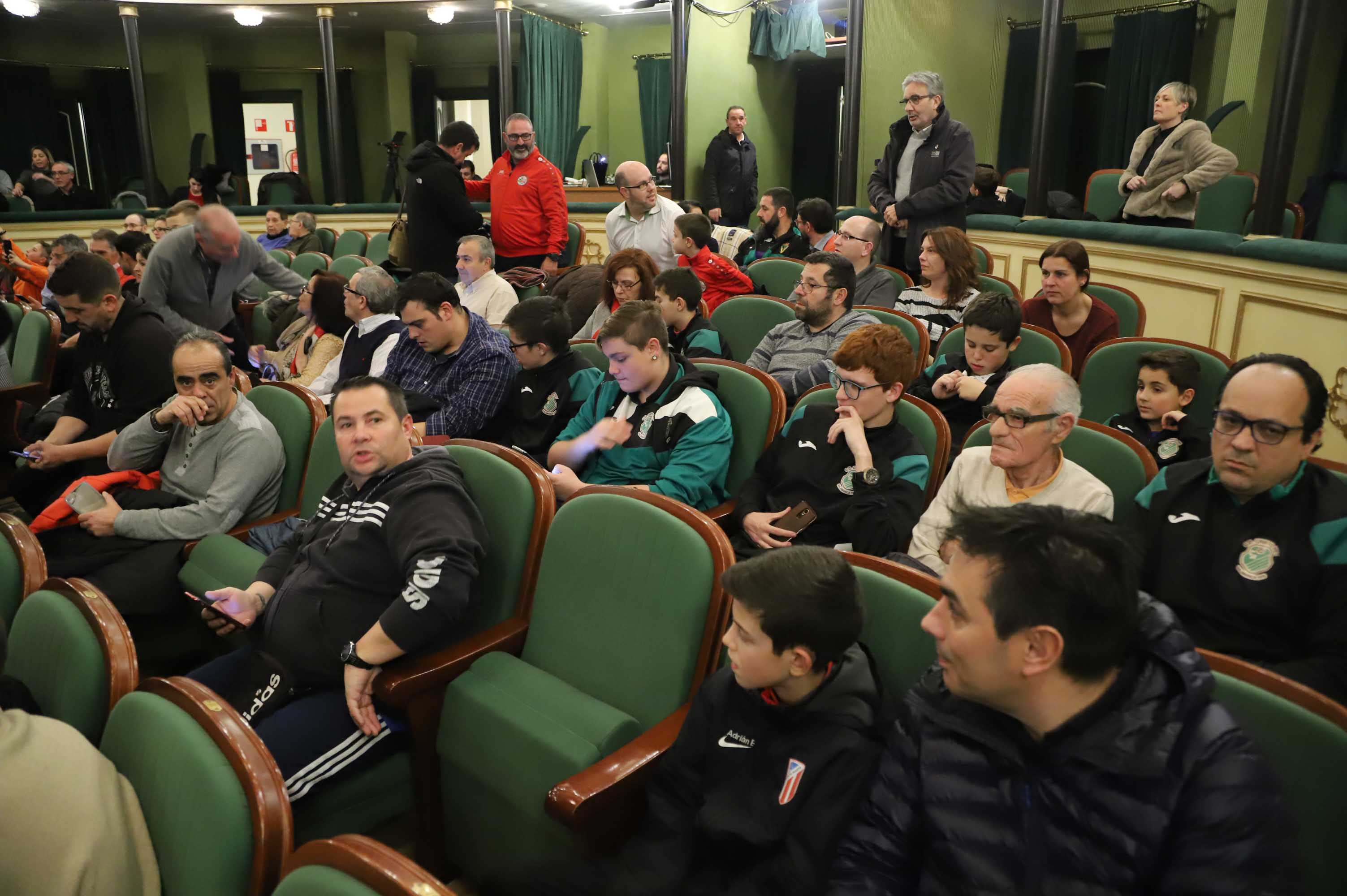 Fotos: Entrega del Trofeo Zamora de Jorge D&#039;Alessandro al ayuntamiento de Salamanca