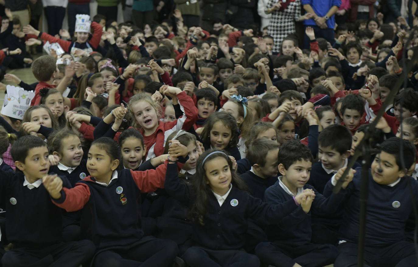 Día de la Paz en el colegio Sagrado Corazón de Valladolid.