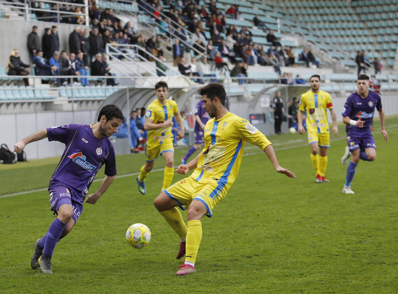 El Palencia Cristo perdió ante la Arandina. 