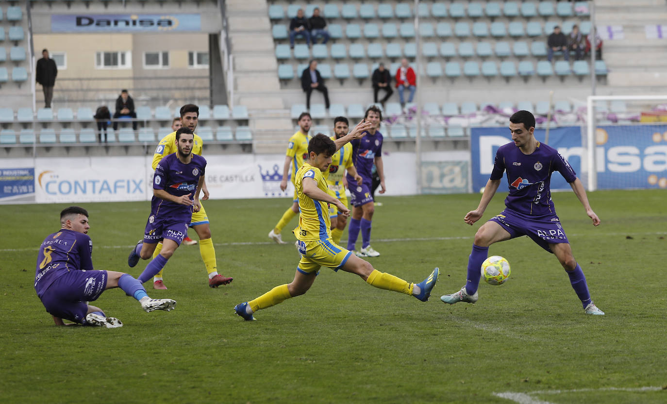 El Palencia Cristo perdió ante la Arandina. 