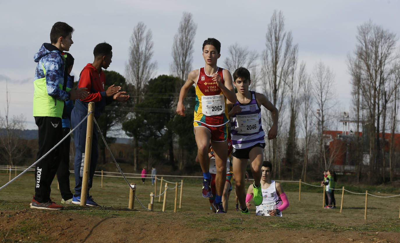 La Cañada Real ha acogido esta mañana el Cross Internacional Ciudad de Valladolid. 
