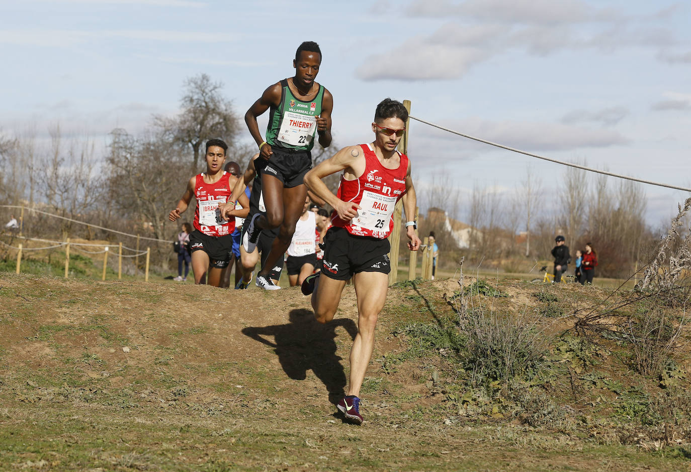 La Cañada Real ha acogido esta mañana el Cross Internacional Ciudad de Valladolid. 