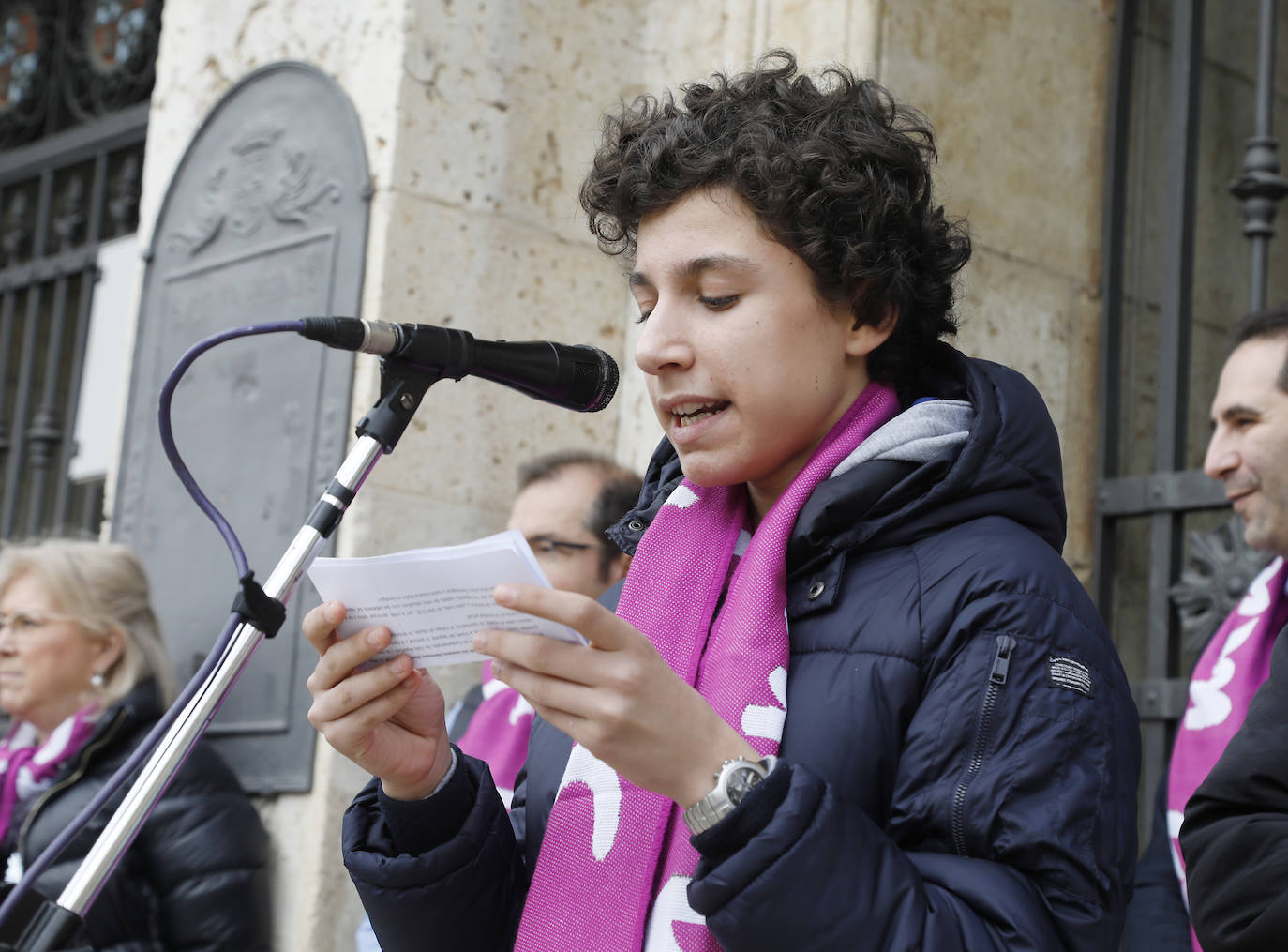 El colegio Maristas de Palencia celebra su centenario en la Plaza Mayor.