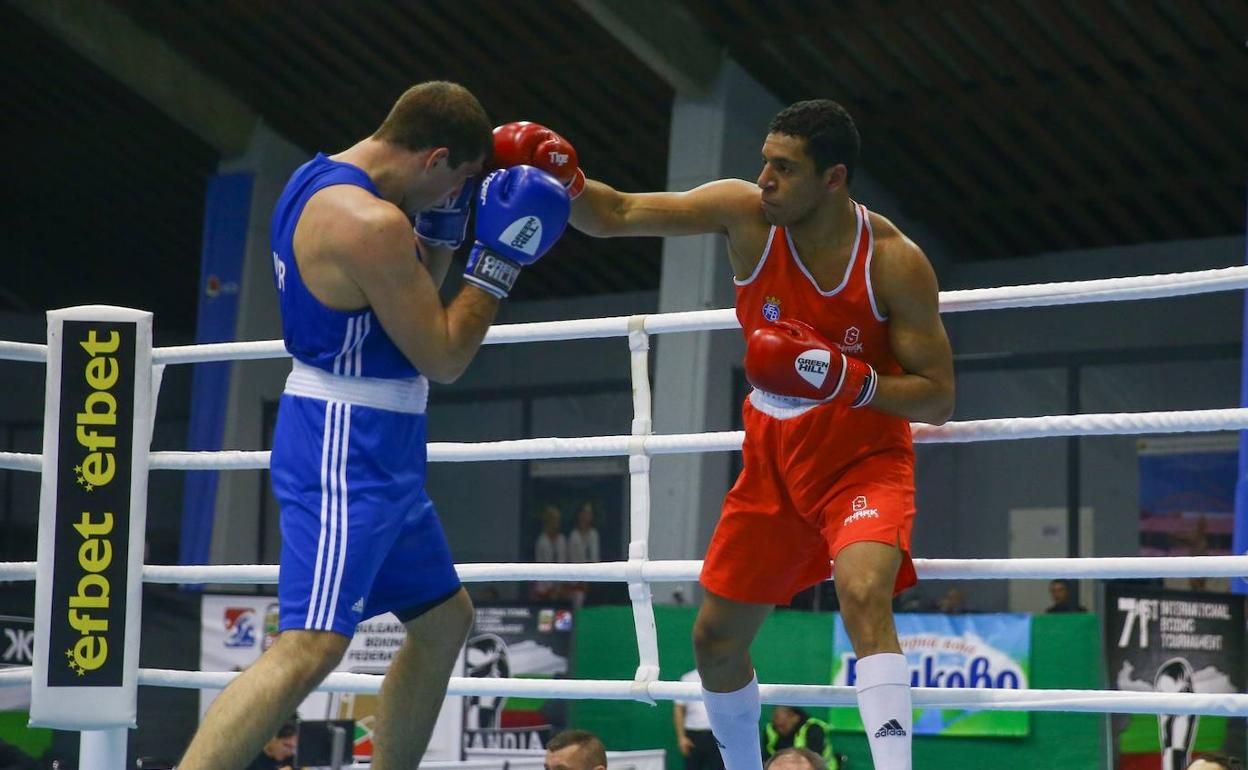 Combate de Enmanuel Reyes. 